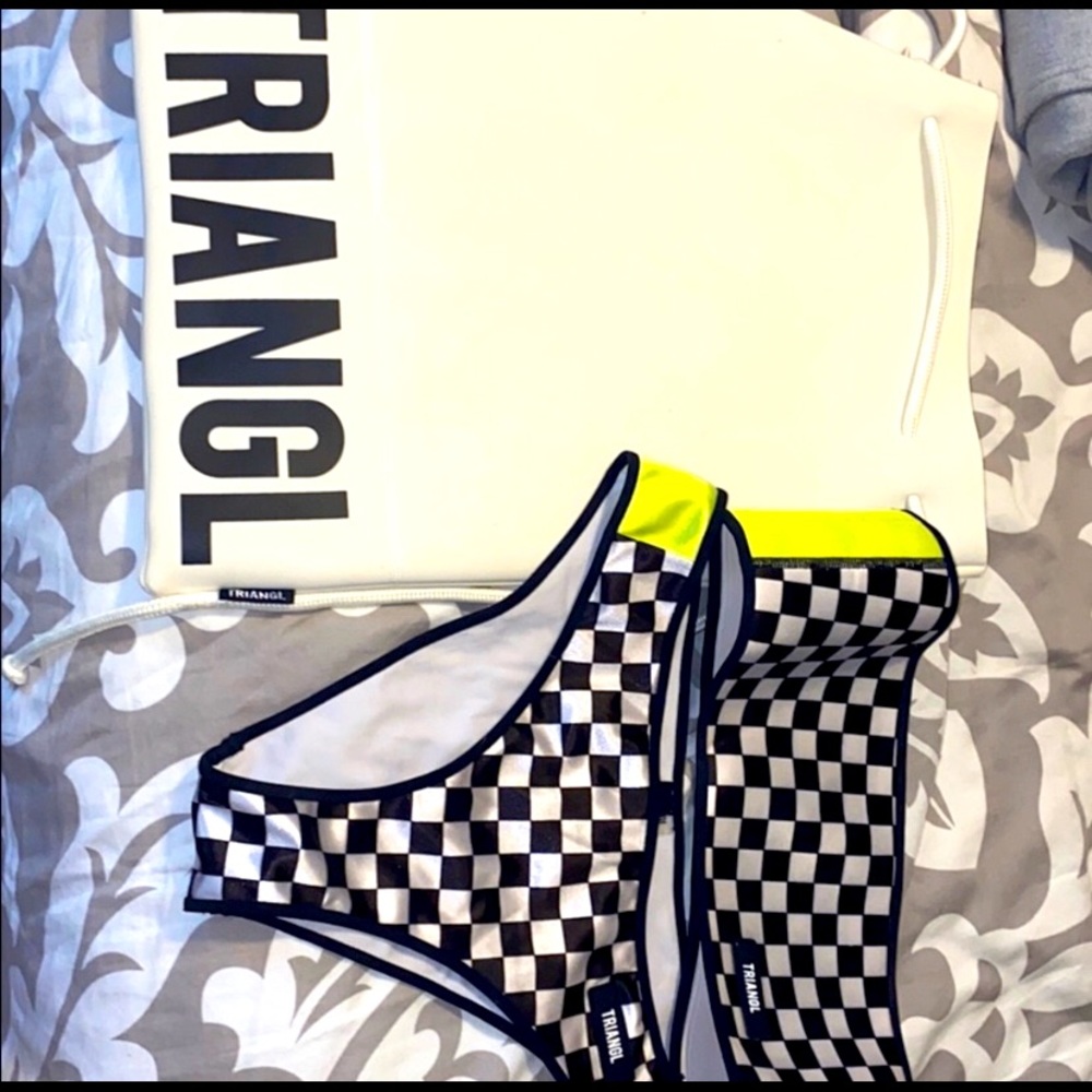 Triangl strapless bikini